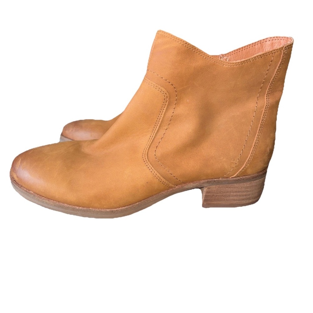 NWB Women’s Lucky Brand Pedera Boot Brown Size 8M - Picture 5 of 5
